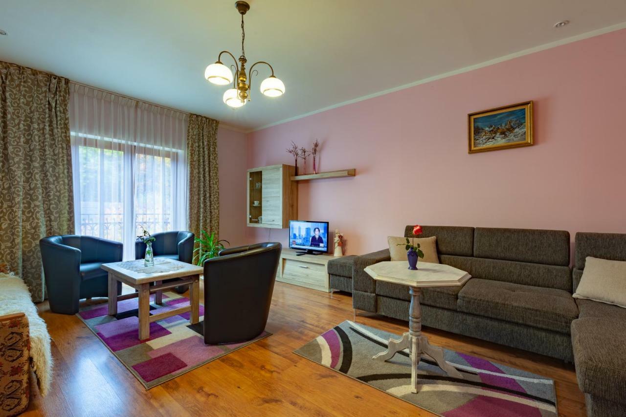 Hotel Poziomka Kujan Exteriér fotografie