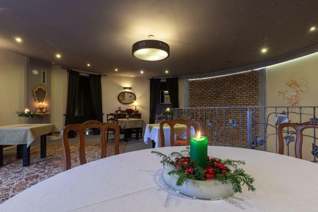 Hotel Poziomka Kujan Exteriér fotografie