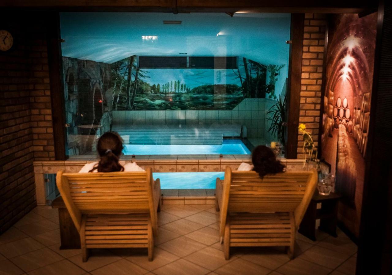 Hotel Poziomka Kujan Exteriér fotografie