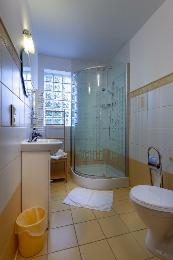 Hotel Poziomka Kujan Exteriér fotografie